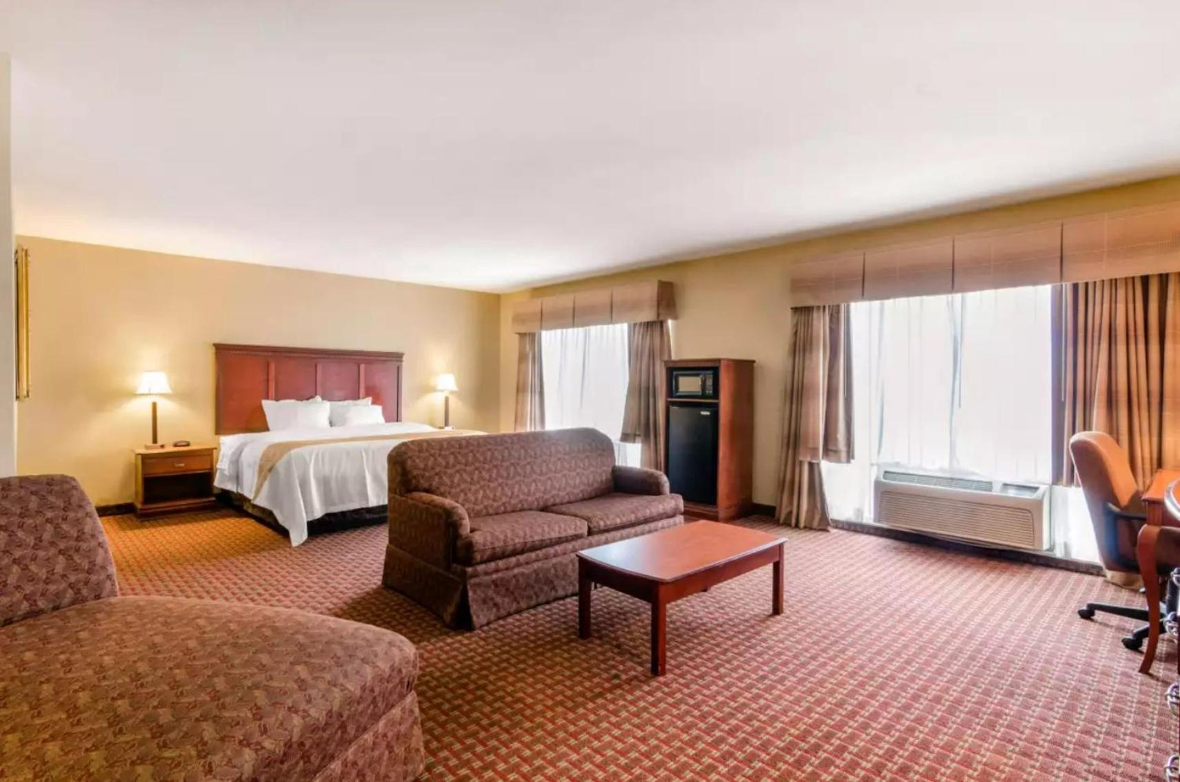 Precious Hotel Картаж Экстерьер фото