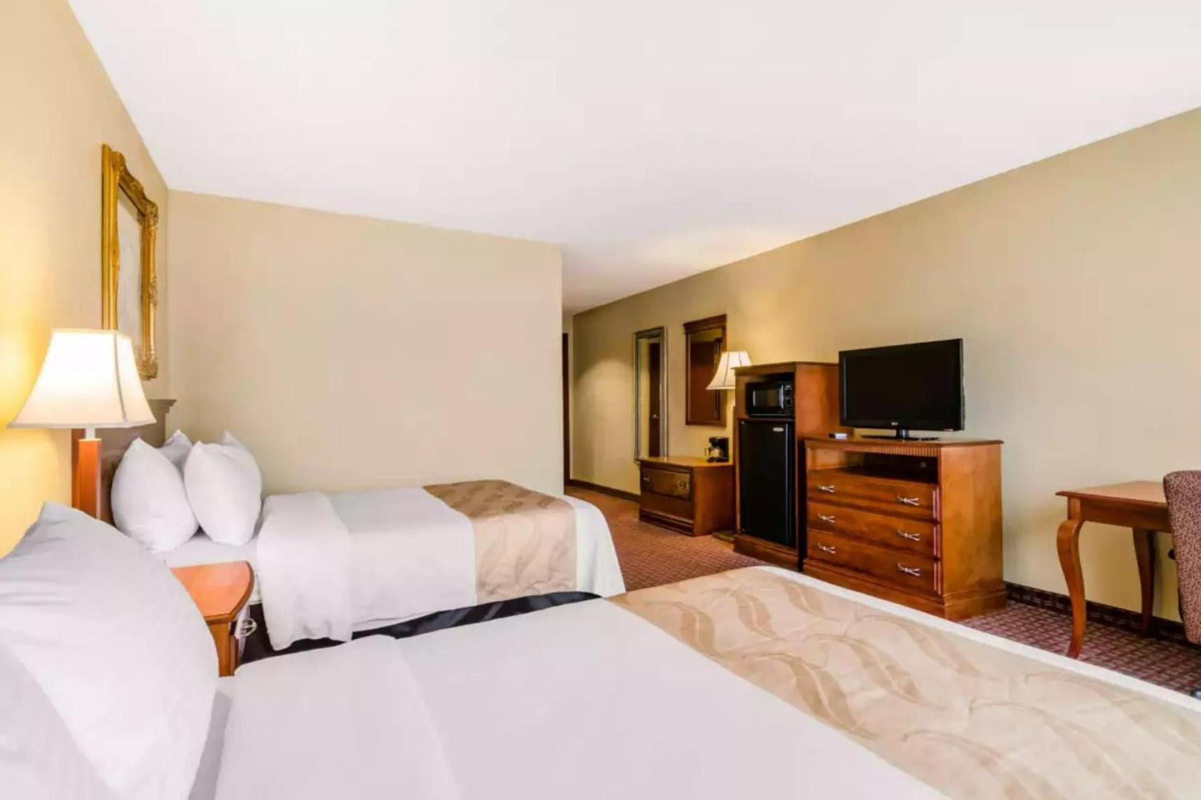 Precious Hotel Картаж Экстерьер фото