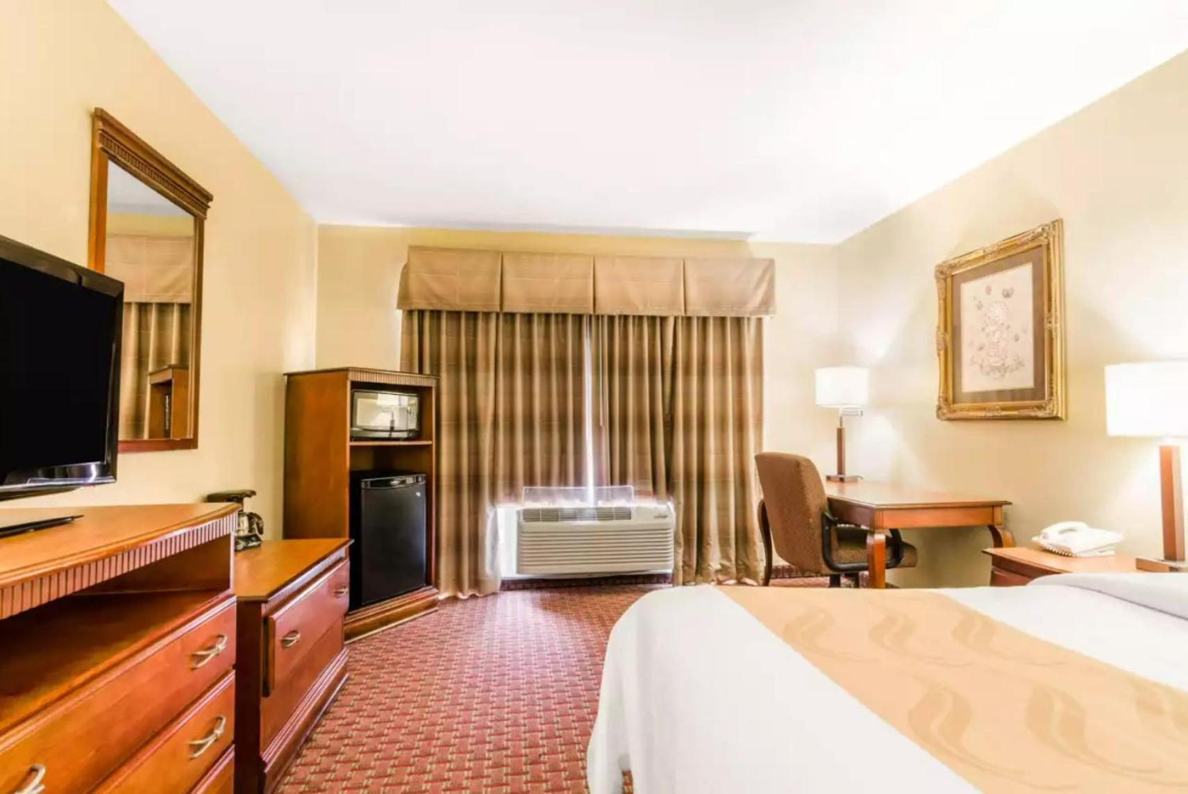 Precious Hotel Картаж Экстерьер фото