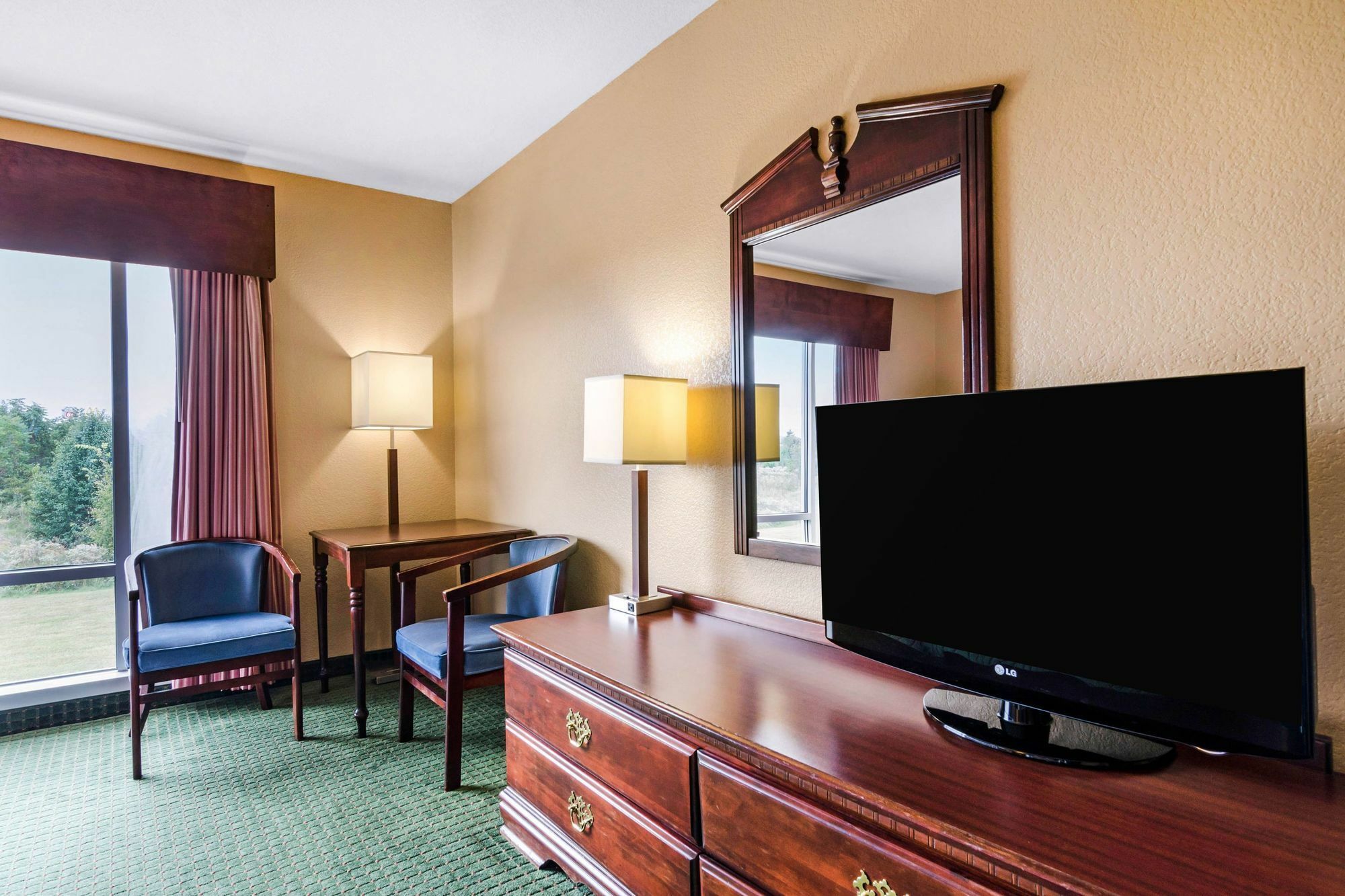 Precious Hotel Картаж Экстерьер фото