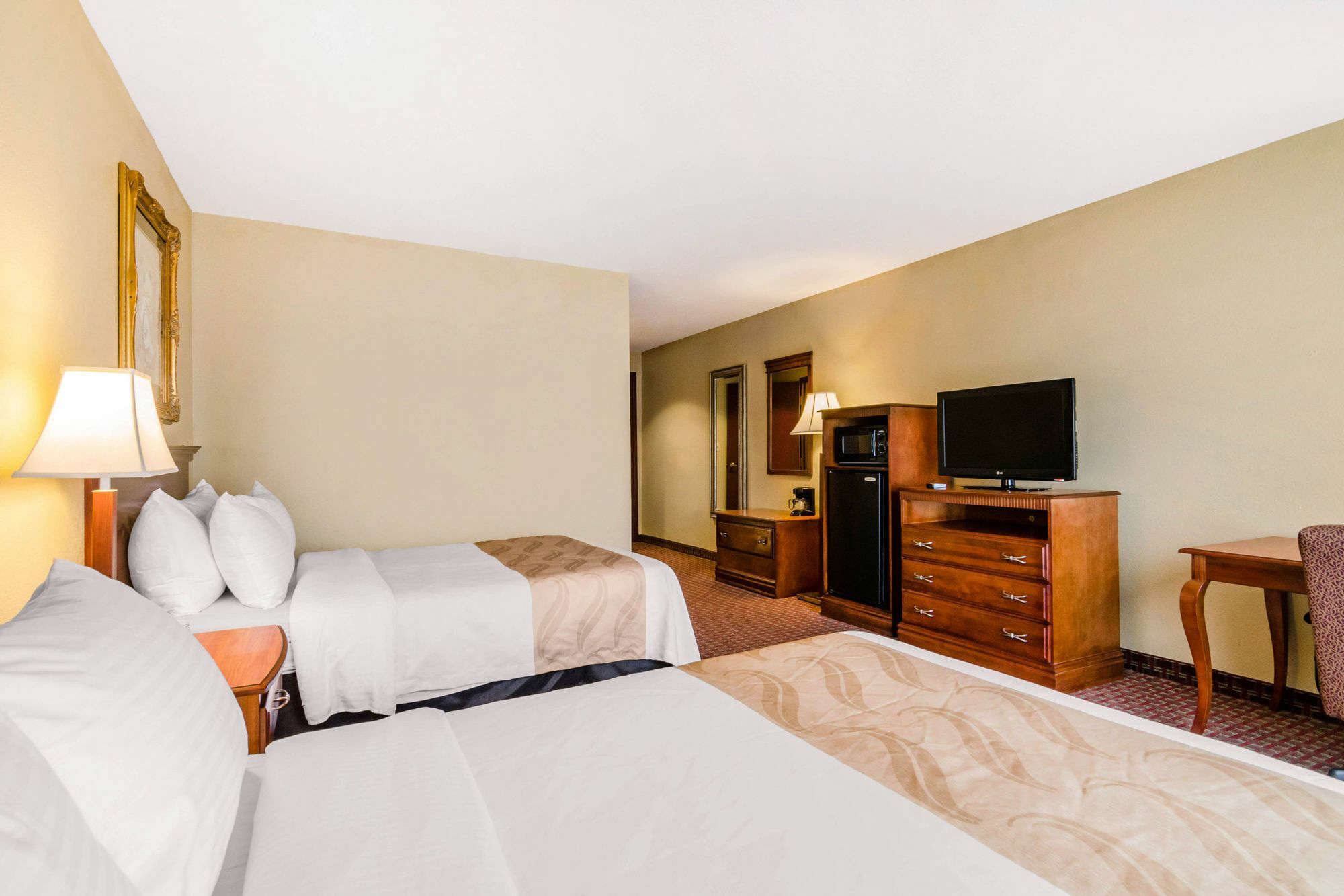 Precious Hotel Картаж Экстерьер фото