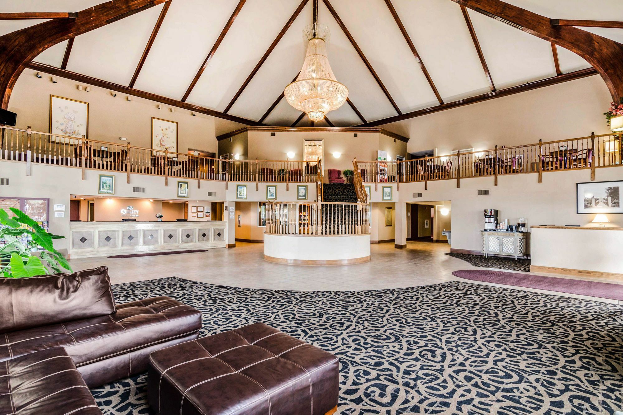 Precious Hotel Картаж Экстерьер фото